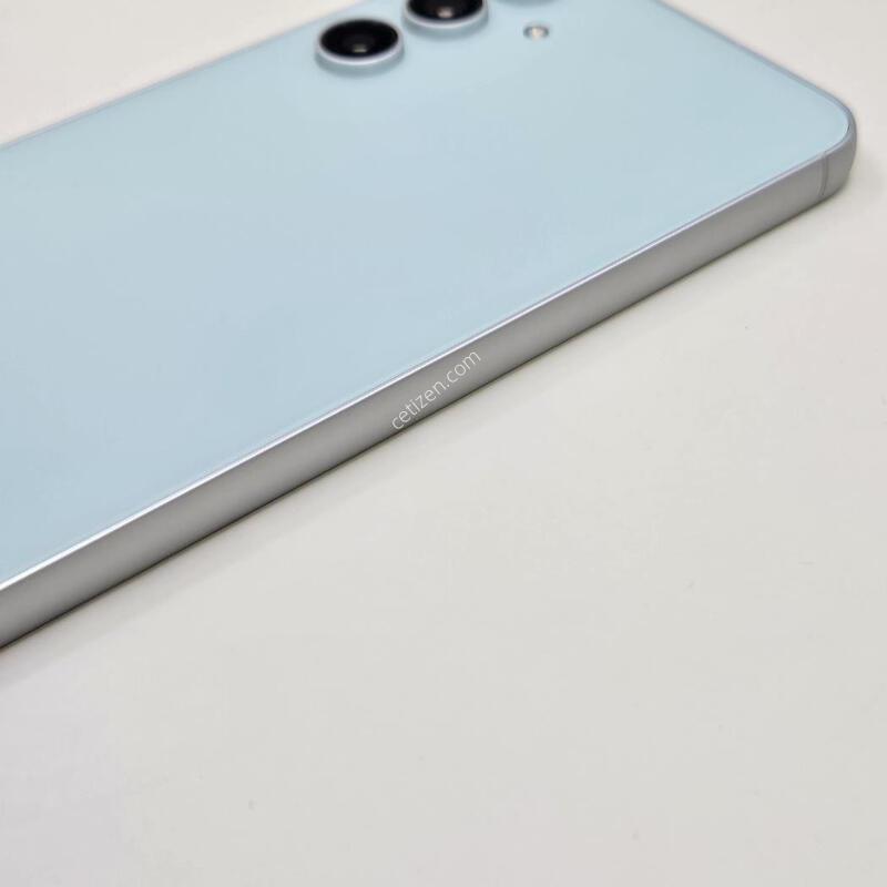 �ǻ��� ������S23FE ��Ʈ ��ǰ �߰��� ���ΰ���