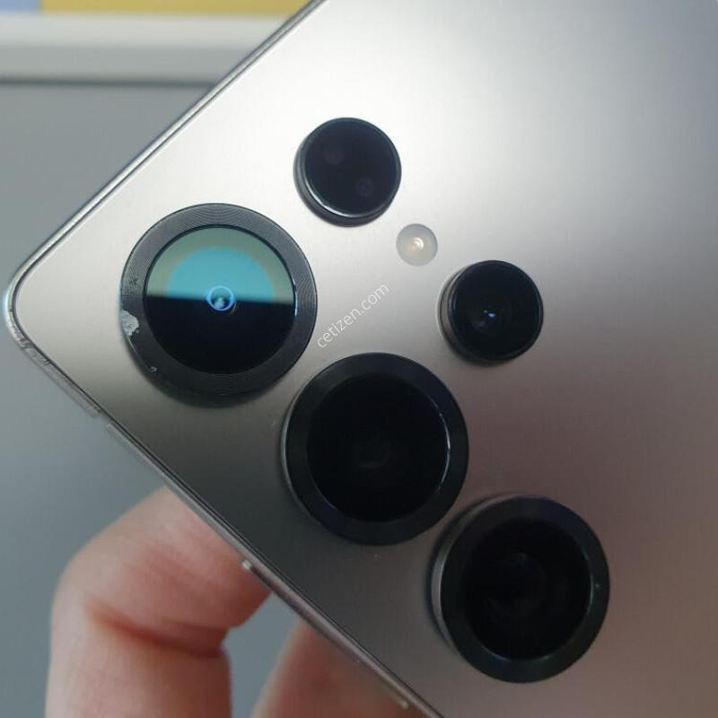 ������ S25 ��Ʈ�� / 256GB / ƼŸ�� �׷���