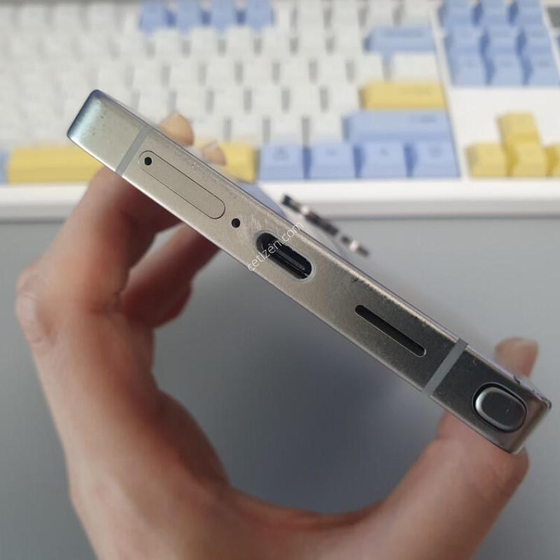 ������ S25 ��Ʈ�� / 256GB / ƼŸ�� �׷���