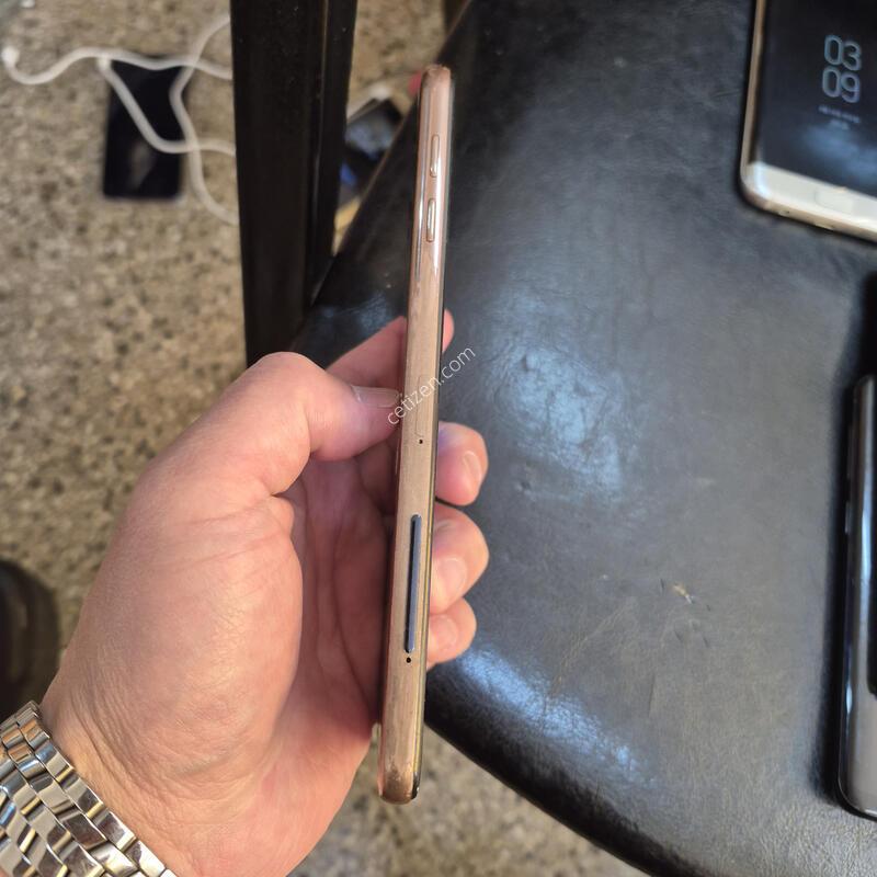 ������J4+