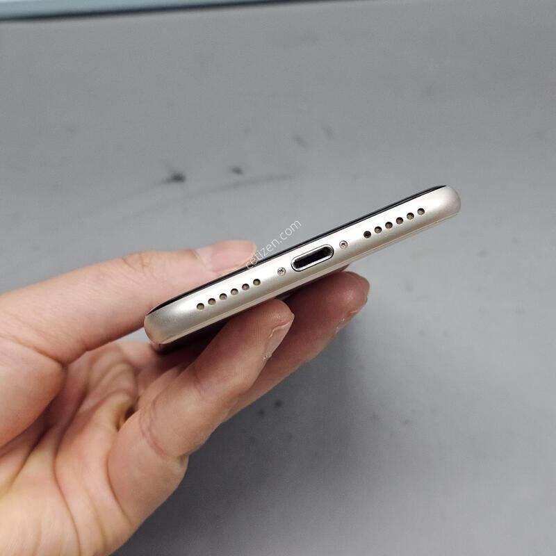 ���� ������ SE3 64GB ȭ��Ʈ  ���ܻ� ������ ������ �߰��� ~!!