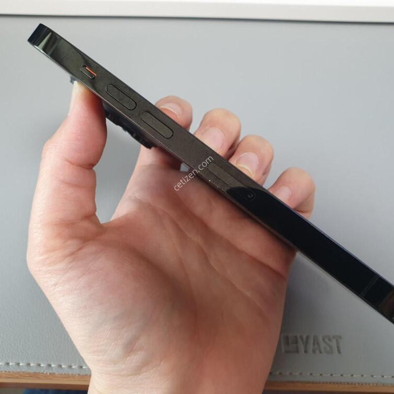 ������14 ���� / 256GB / ���� / ���͸����� 74%