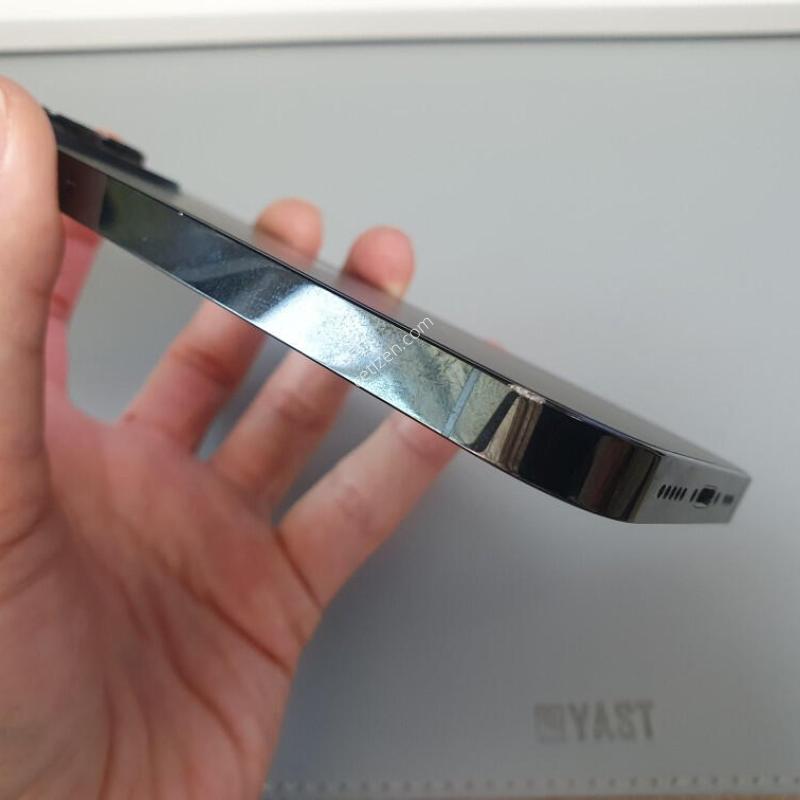 ������14 ���� / 256GB / ���� / ���͸����� 74%