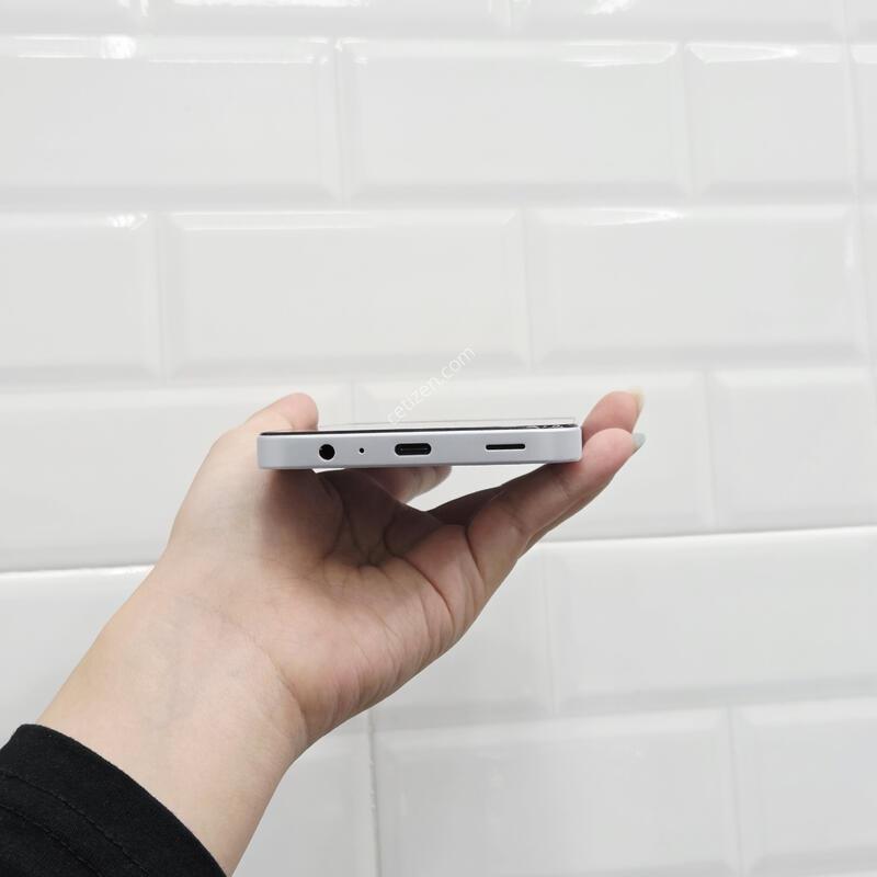 �����ù���3 ȭ��Ʈ 128GB