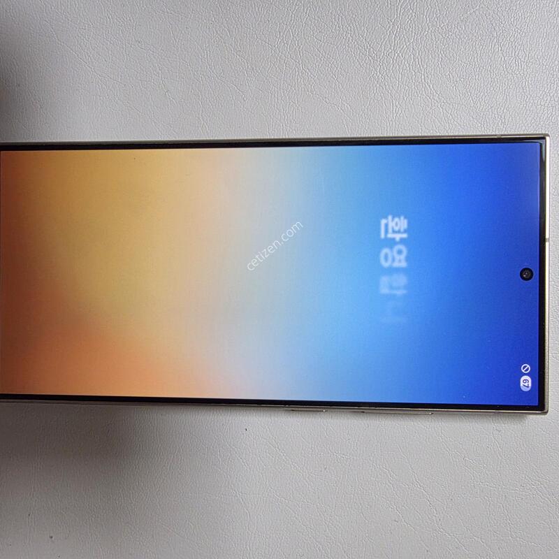 Galaxy S24 Ultra 512GB �Ǹ��մϴ�