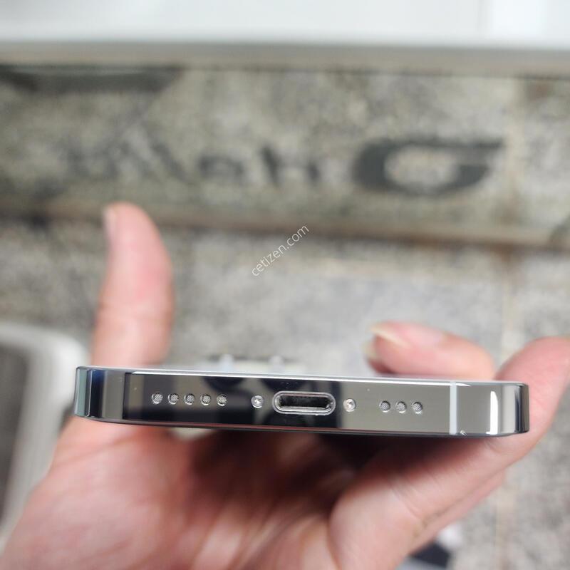 ������13���� 256G ������ ƯAA��(�����̷¾��� ��ǰ�״�� ���^^!