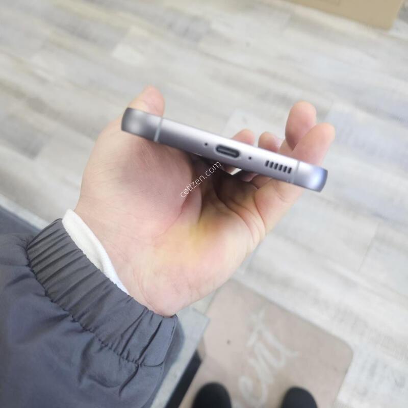 S�� �Ｚ ������S23FE���� ��ǰ �߰����Ǹ� ���ΰ���