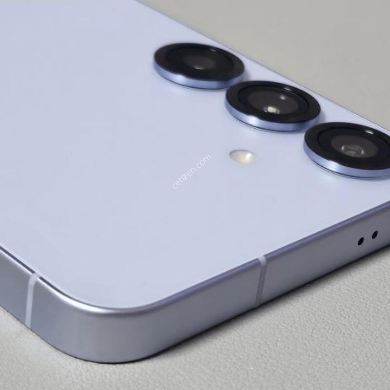 ������ S25 �÷��� ���̽����� ƯS��