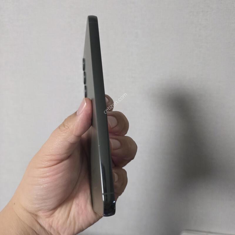 ������ S23�÷��� �׸� 512�Ⱑ A�� �ڱ��� �Ⱦƿ�~