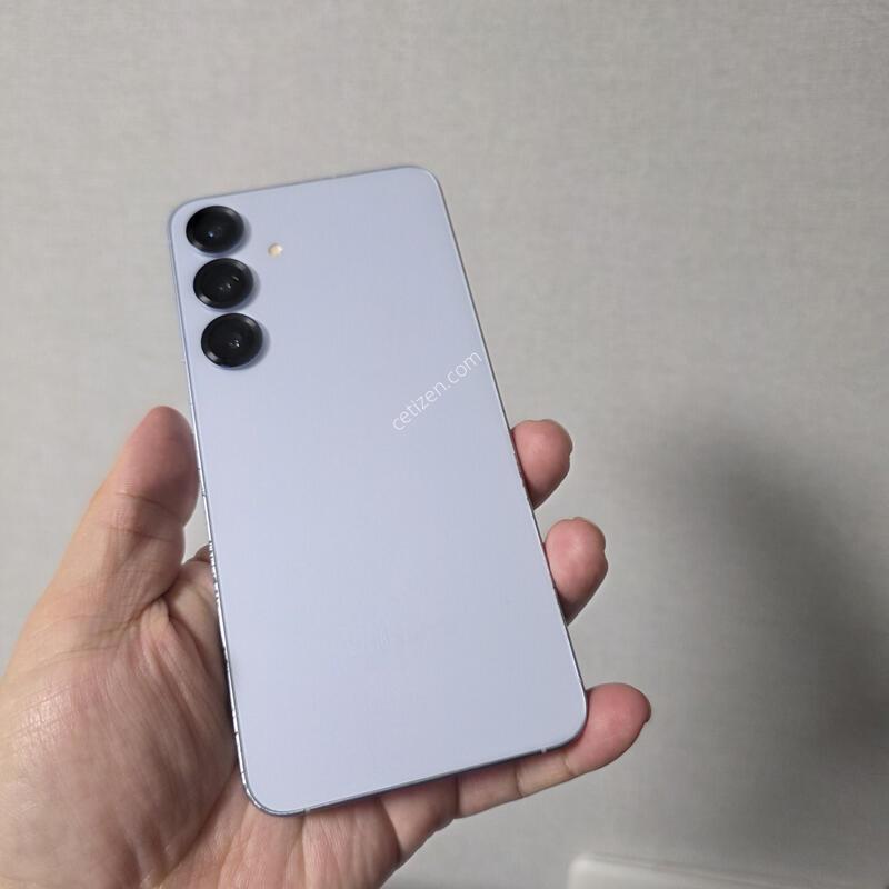 ������ S25�÷��� ���̽����� 256�Ⱑ A�� �Ⱦƿ�~