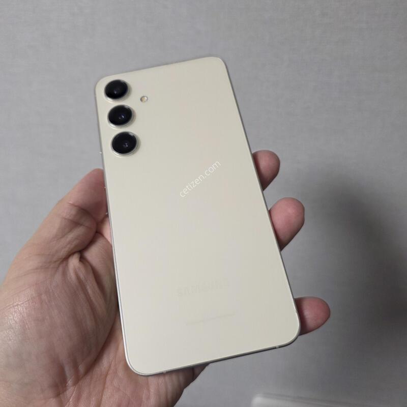 ������ S24�÷��� �ڹ� ���ο� 512�Ⱑ SS�� �Ⱦƿ�~