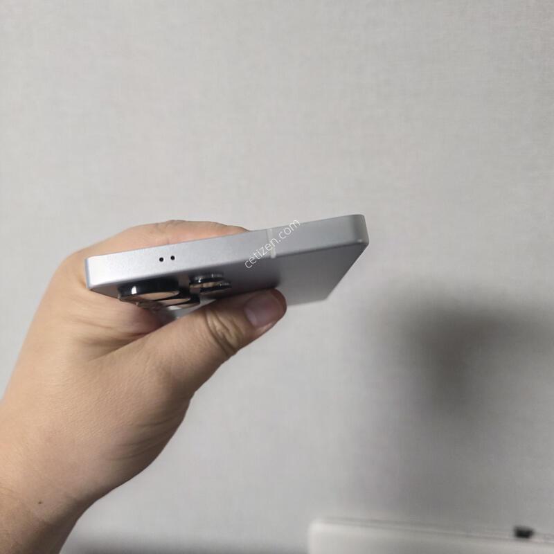 ������ S25��Ʈ�� ƼŸ�� ���� 512�Ⱑ A�� �Ⱦƿ�~