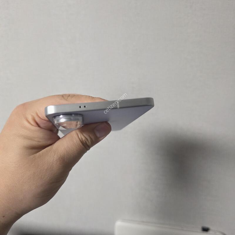 ������ S25���� ���̽�����  256�Ⱑ SS�� �Ⱦƿ�~