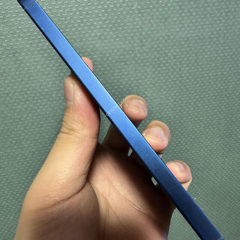 ������S25�÷��� ���� �ܻ����� �����ϰ�