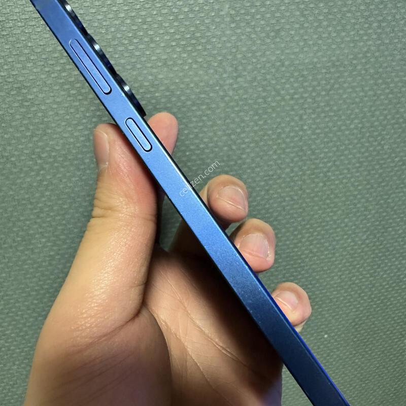 ������S25�÷��� ���� �ܻ����� �����ϰ�