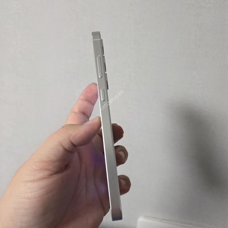 ������ S24�÷��� ���� �׷��� 256�Ⱑ SS�� �Ⱦƿ�~