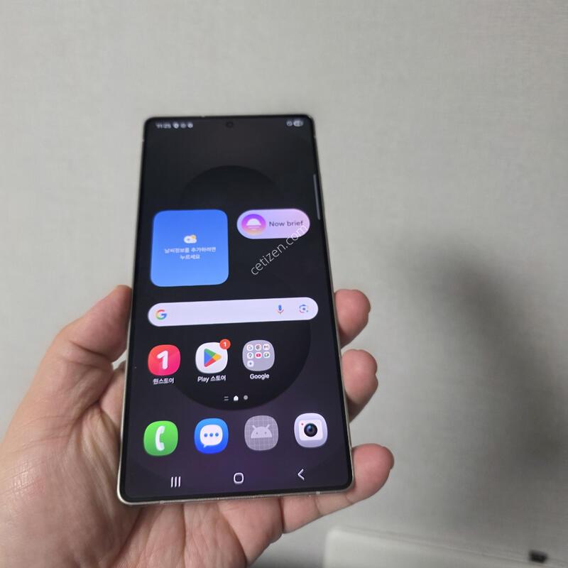 ������ S25��Ʈ�� ƼŸ�� ���� 256�Ⱑ SS�� �Ⱦƿ�~