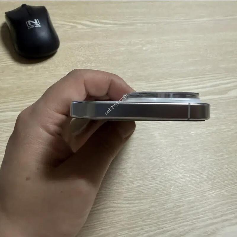 ������16���� 256GB ȭ��Ʈ ƼŸ�� �ڱ���