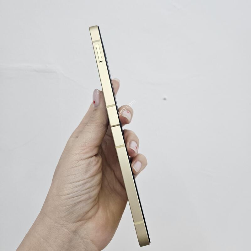 �ø�6 256G �����ؿ� 35572