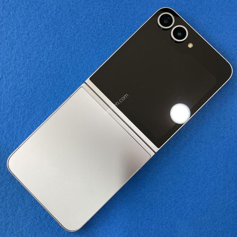 �ܰ�����, ����S��, ����� ��!! / ��Ʈ�ø�6 (F741) �ǹ�