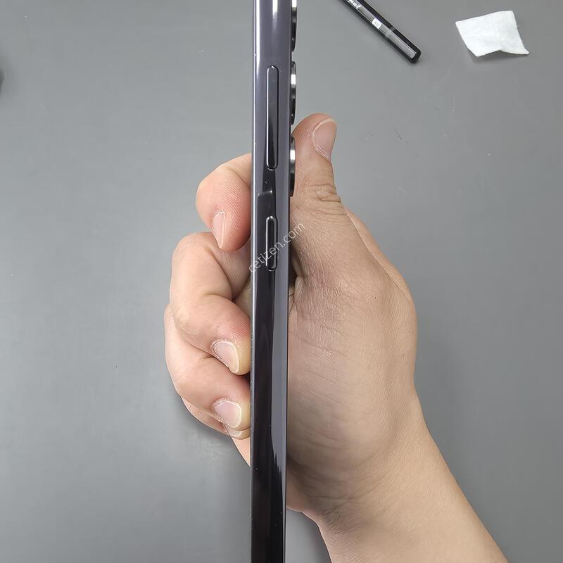 (3733)������s23�÷��� 256 �Ǹ��մϴ�