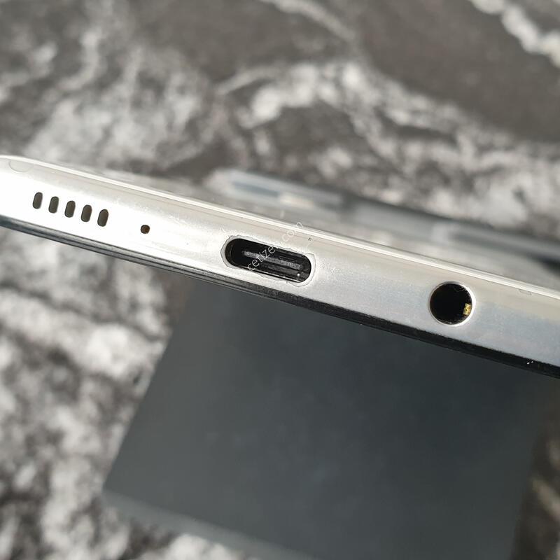 LG ������A30 (A305N) ȭ��Ʈ (0134016)