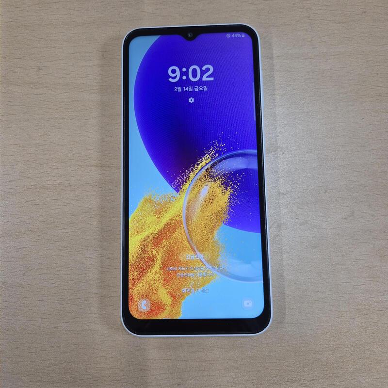 ����������3 ȭ��Ʈ S�� 128GB