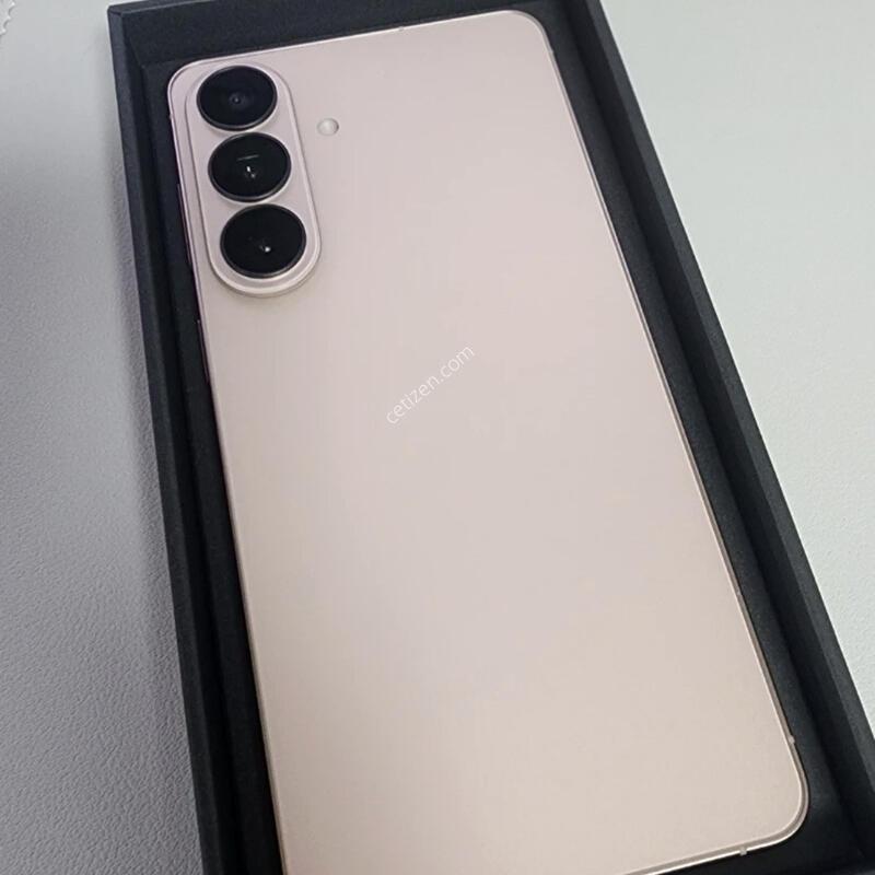 ������ S26 �÷��� 512 �ڱ��� �̻�� ����ǰ