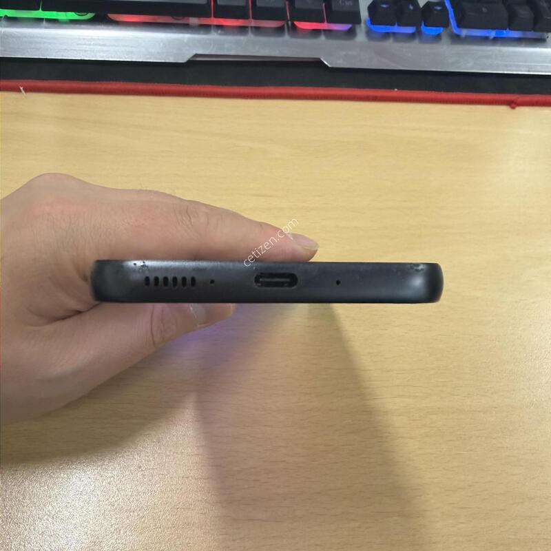 ����������4 ���� 128GB