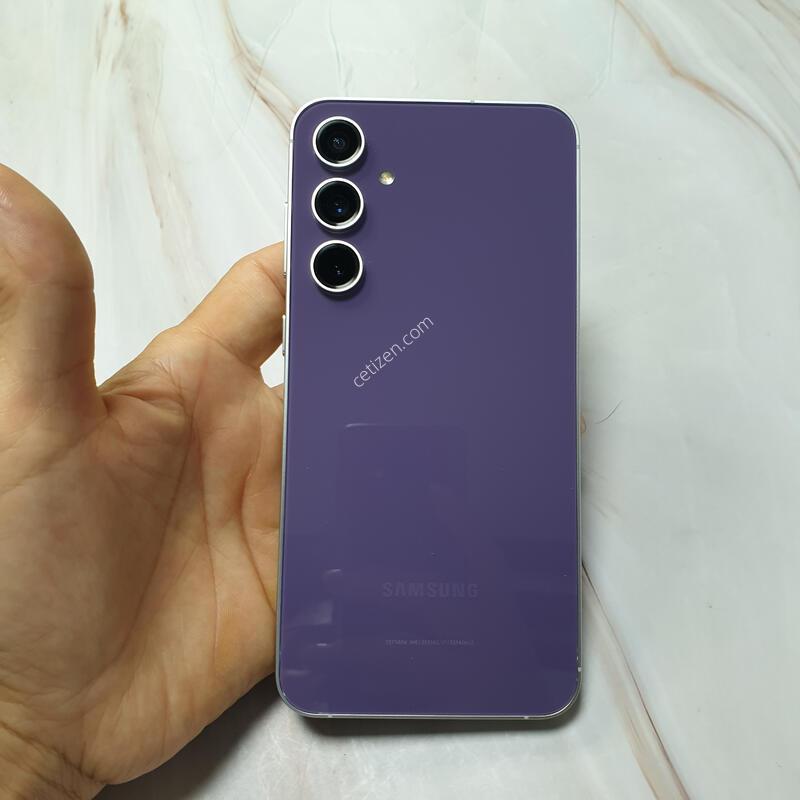 KT ������ S23FE ���� 256G S�� �Ǹ��մϴ�