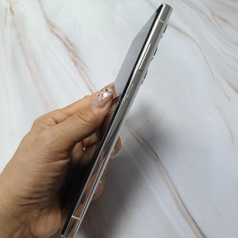 KT ������S23��Ʈ�� ũ�� 512G S�� �Ǹ��մϴ�