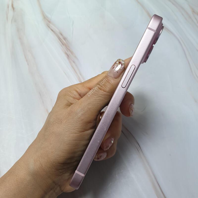 ������15 ��ũ 256G ������ �Ǹ��մϴ�