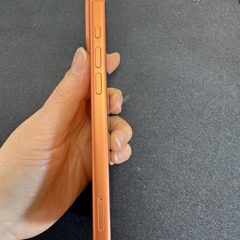 AIP17 Pro Max-256G(������) SS�� �Ǹ��մϴ�.