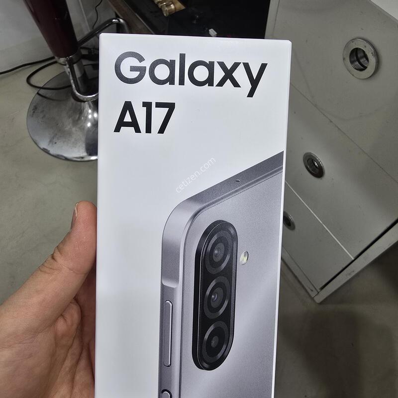 A17  �ڱ��� �̰���  �׷���