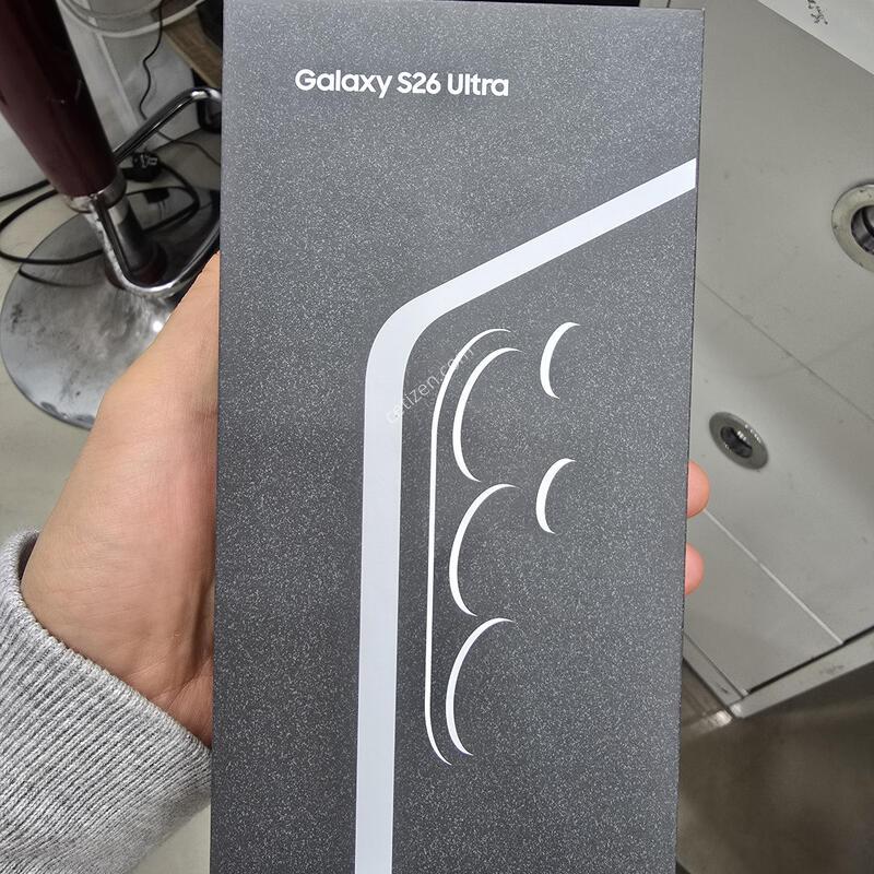 S26 ��Ʈ�� �ڹ�Ʈ ���̿÷� 256GB