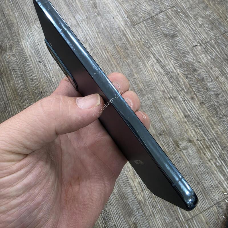 ������ S22�÷��� �׸� ���ܻ�