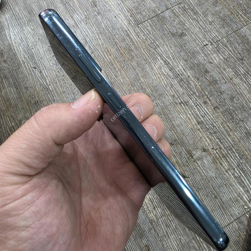 ������ S22�÷��� �׸� ���ܻ�