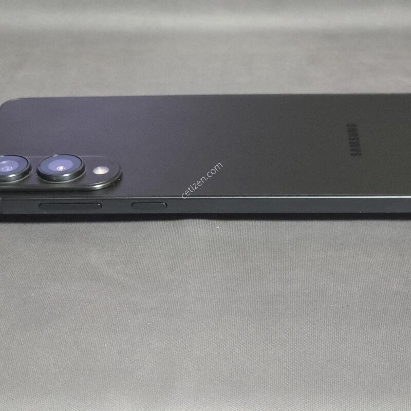 ������ S25���� 256�Ⱑ �Ǹ�