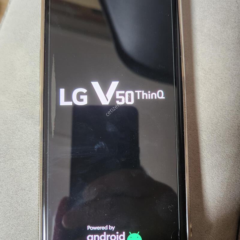LG V50 ThinQ