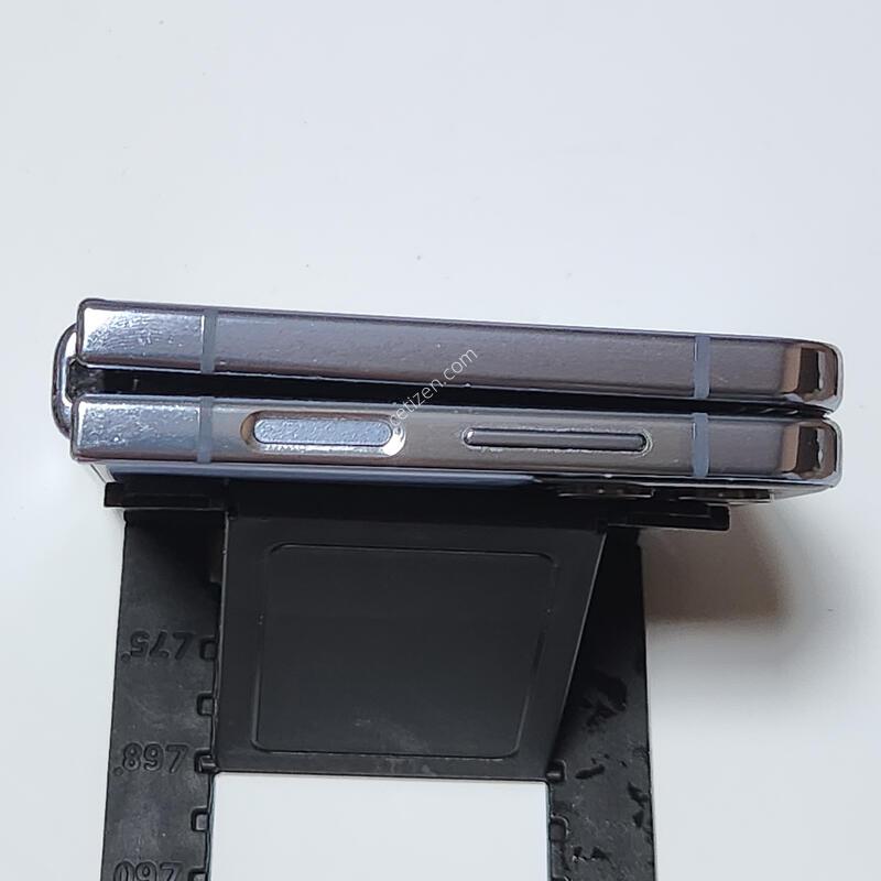 ������Z�ø�4 256G ���ܻ� ���� 12093