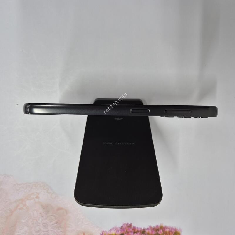 ����������3 ���� 128GB