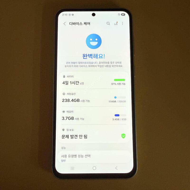 S23FE ũ�� ����ǰ�� ������ ���ܻ� ���۱� 256GB