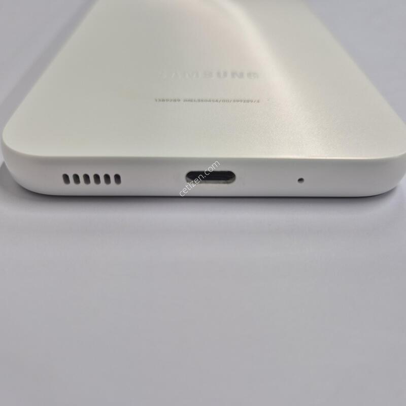 ����������3 ȭ��Ʈ 128GB