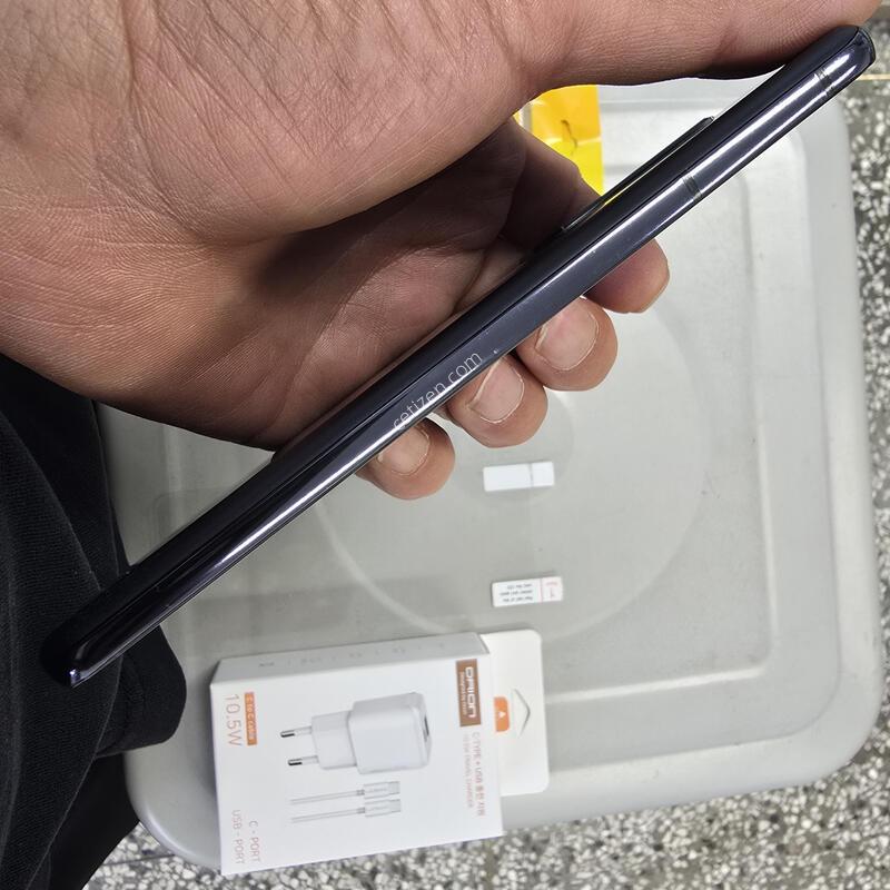 SK S21 (G991) 256G �������� ����� �˴ϴ�