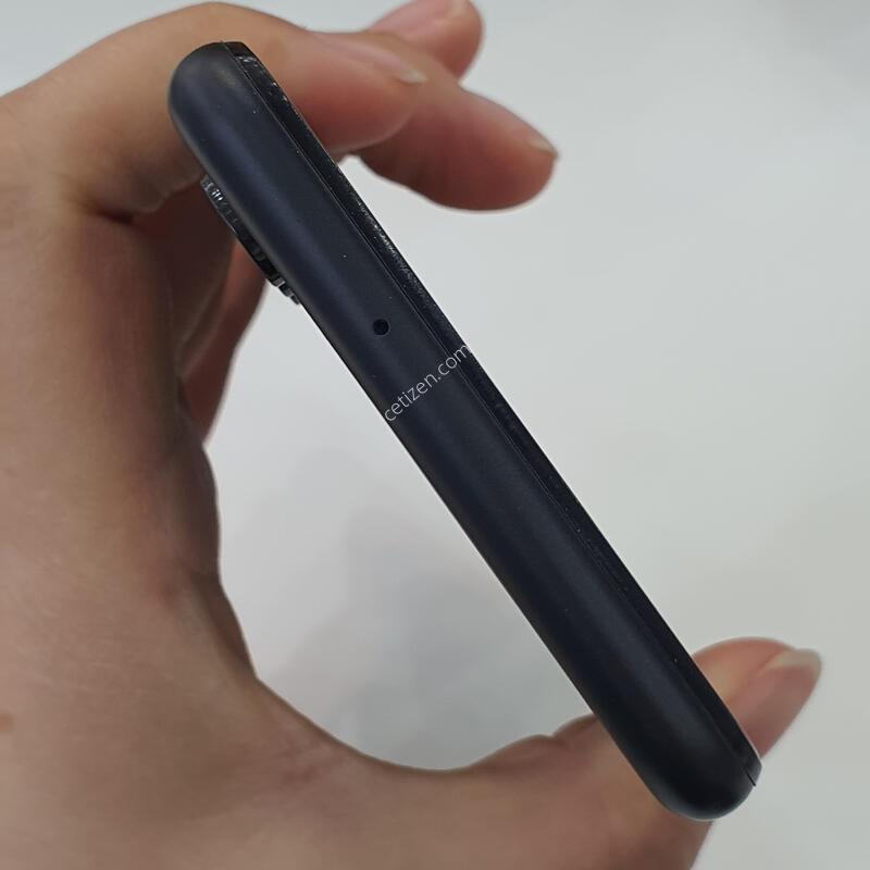 ������ ���̵�6 ���� 128GB