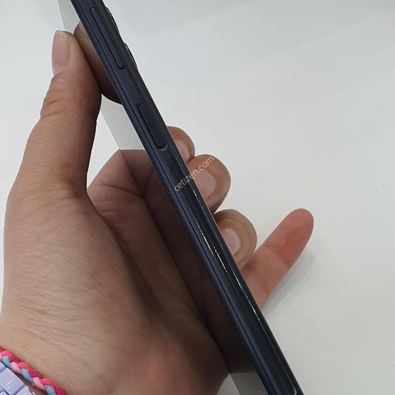 ������ ���̵�6 ���� 128GB