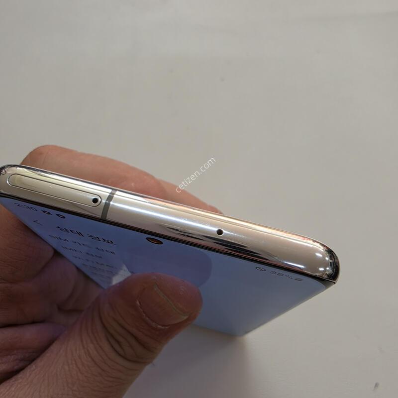 ������ S20�÷��� ȭ��Ʈ ��������