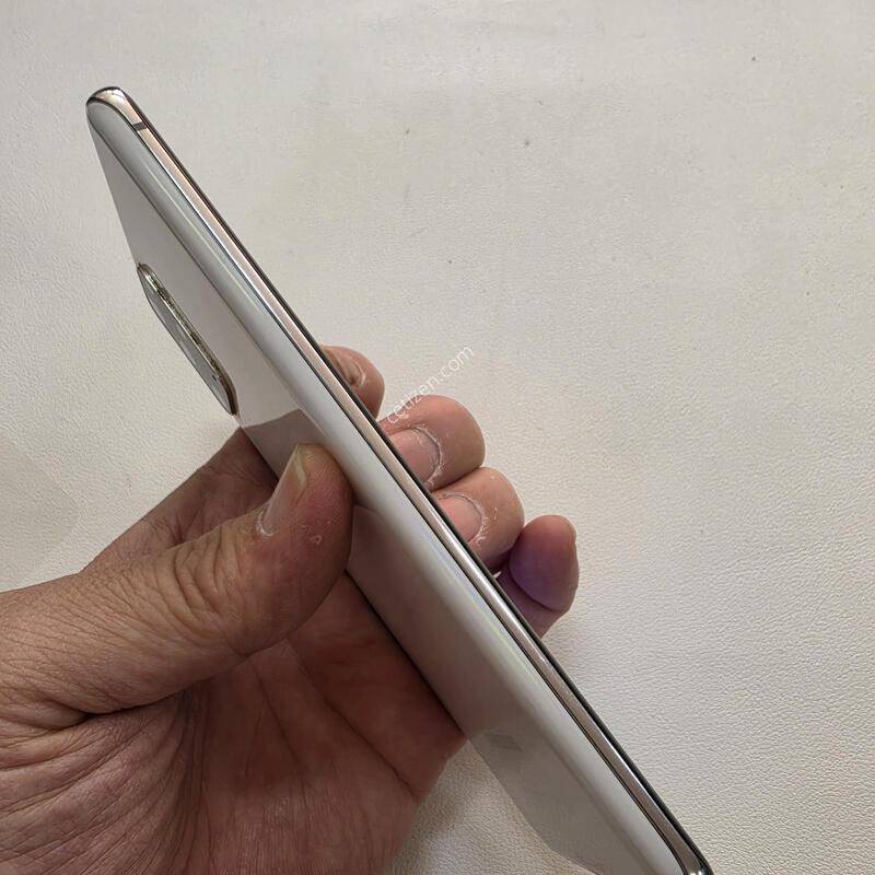 ������ S20�÷��� ȭ��Ʈ ��������