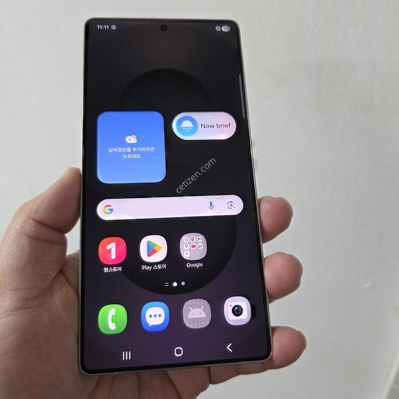 ������ S25��Ʈ�� ƼŸ�� ���� 256�Ⱑ SS�� �Ⱦƿ�~