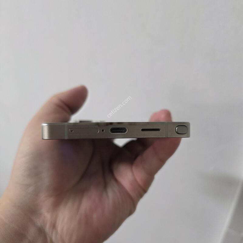 ������ S25��Ʈ�� ƼŸ�� ���� 256�Ⱑ SS�� �Ⱦƿ�~